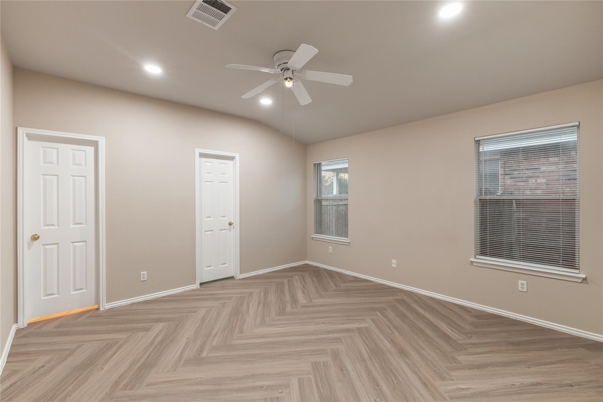 13326 James Monroe St Property Photo 10