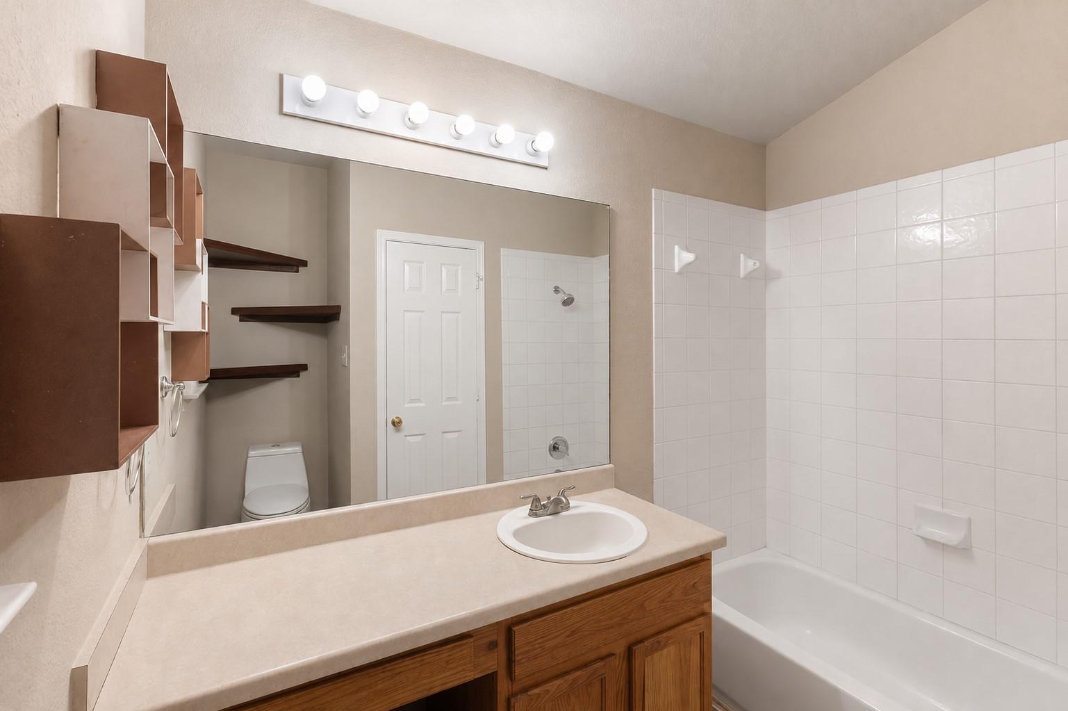 13326 James Monroe St Property Photo 11