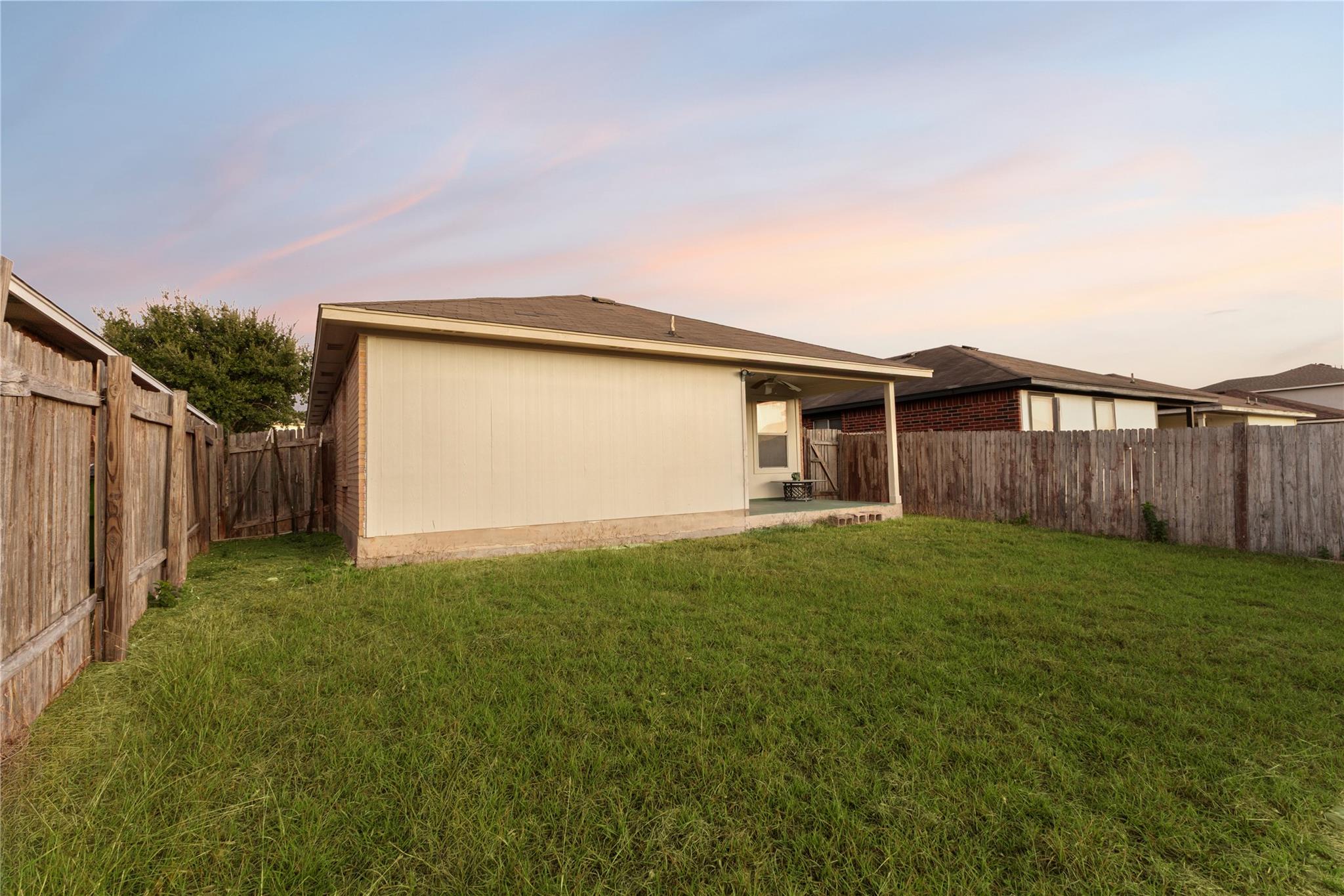 13326 James Monroe St Property Photo 15