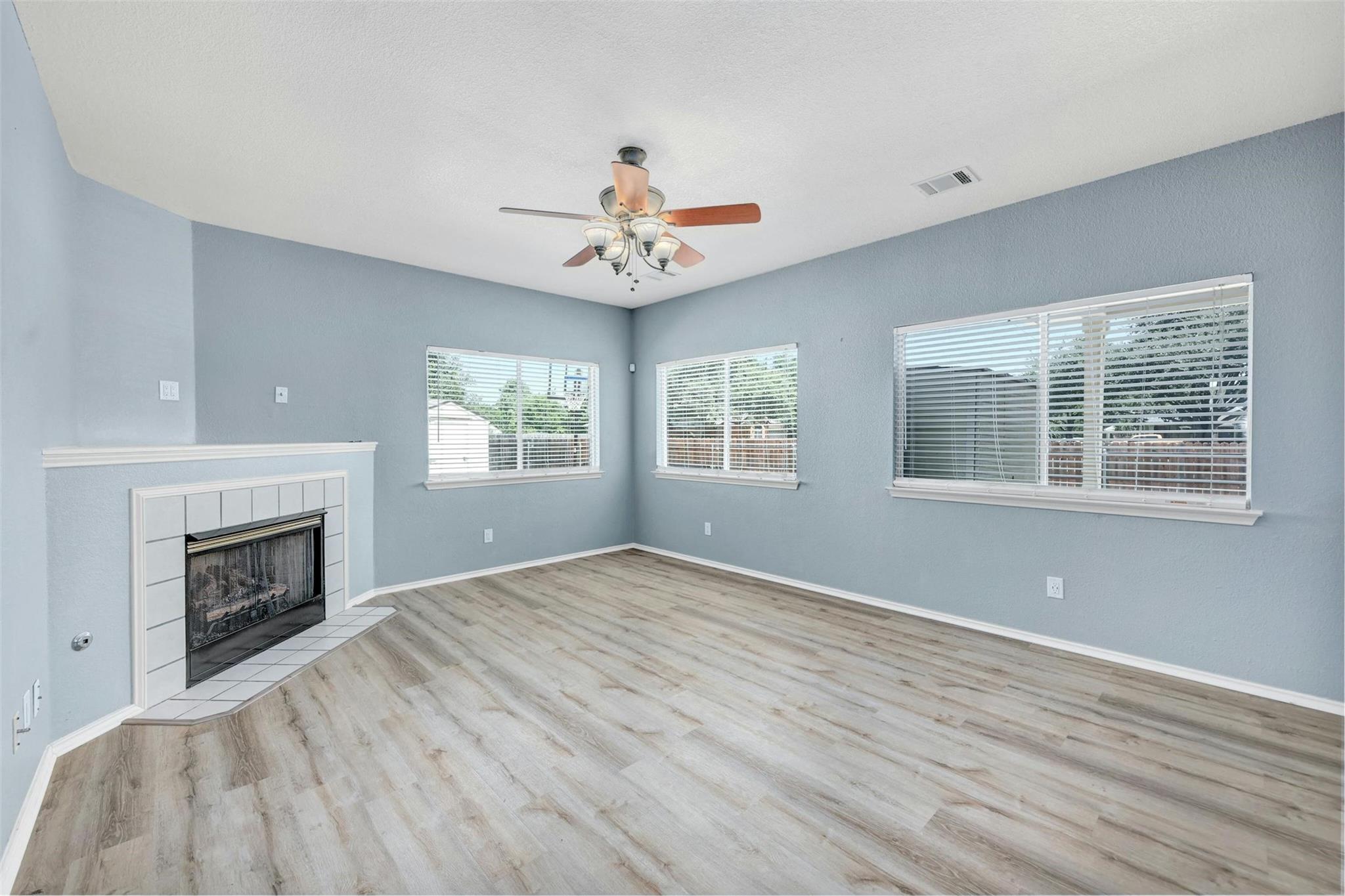 812 La Crema Ct Property Photo 5