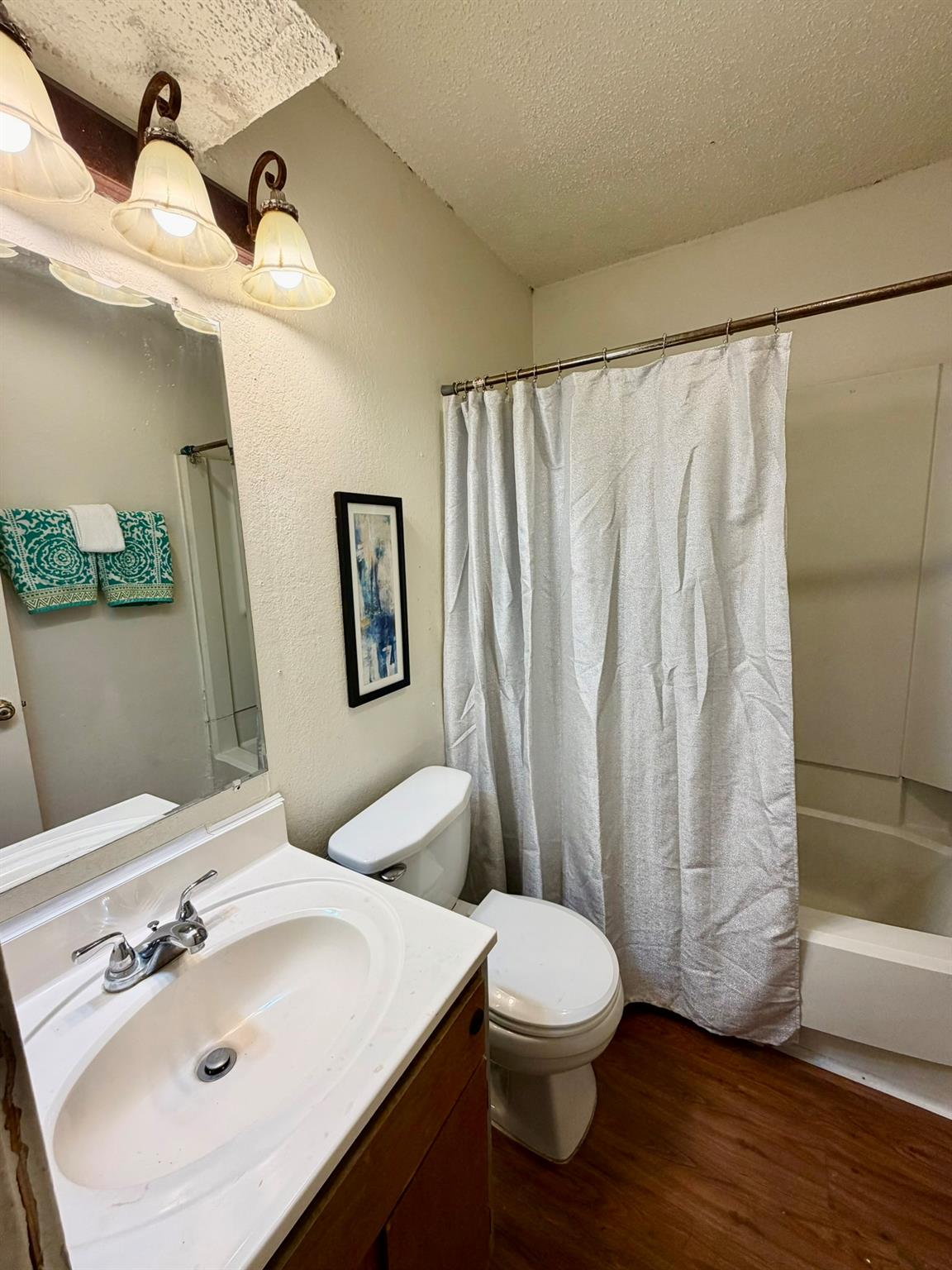 402 Hedgewood Dr #c Property Photo 11