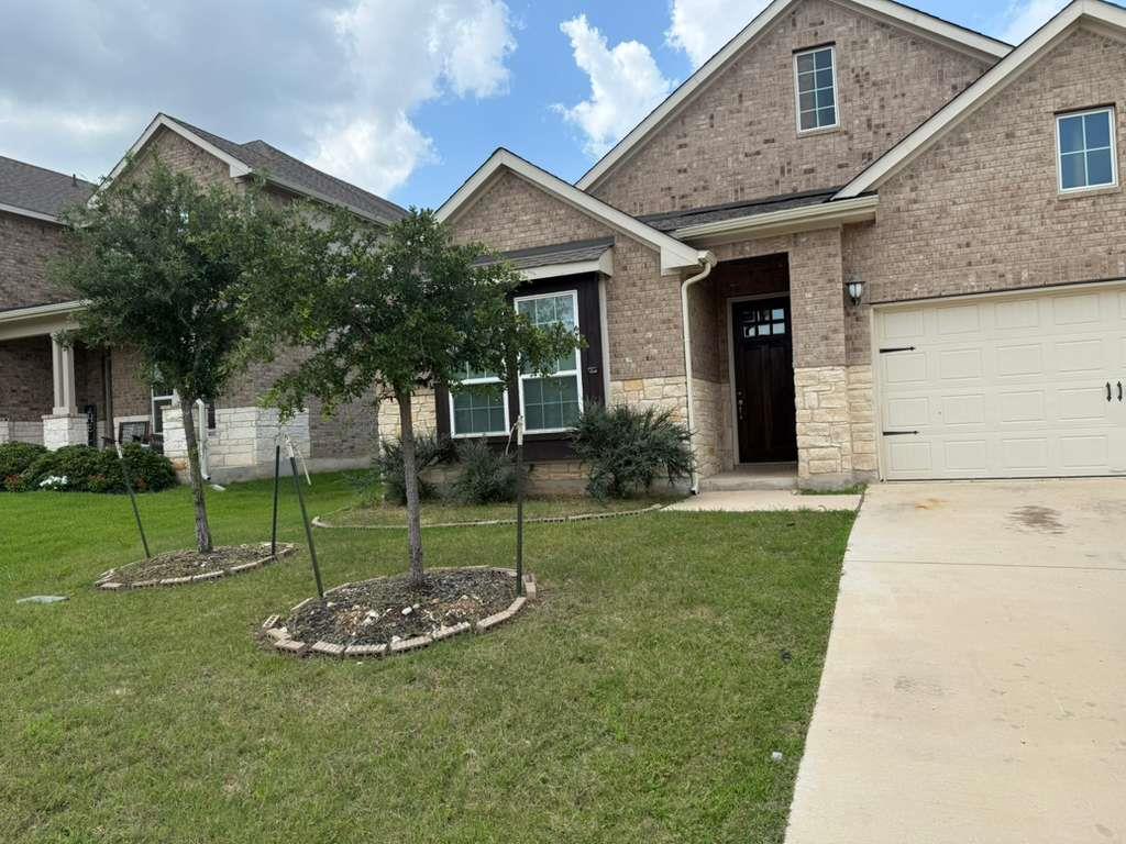 141 Seminole Dr Property Photo 3