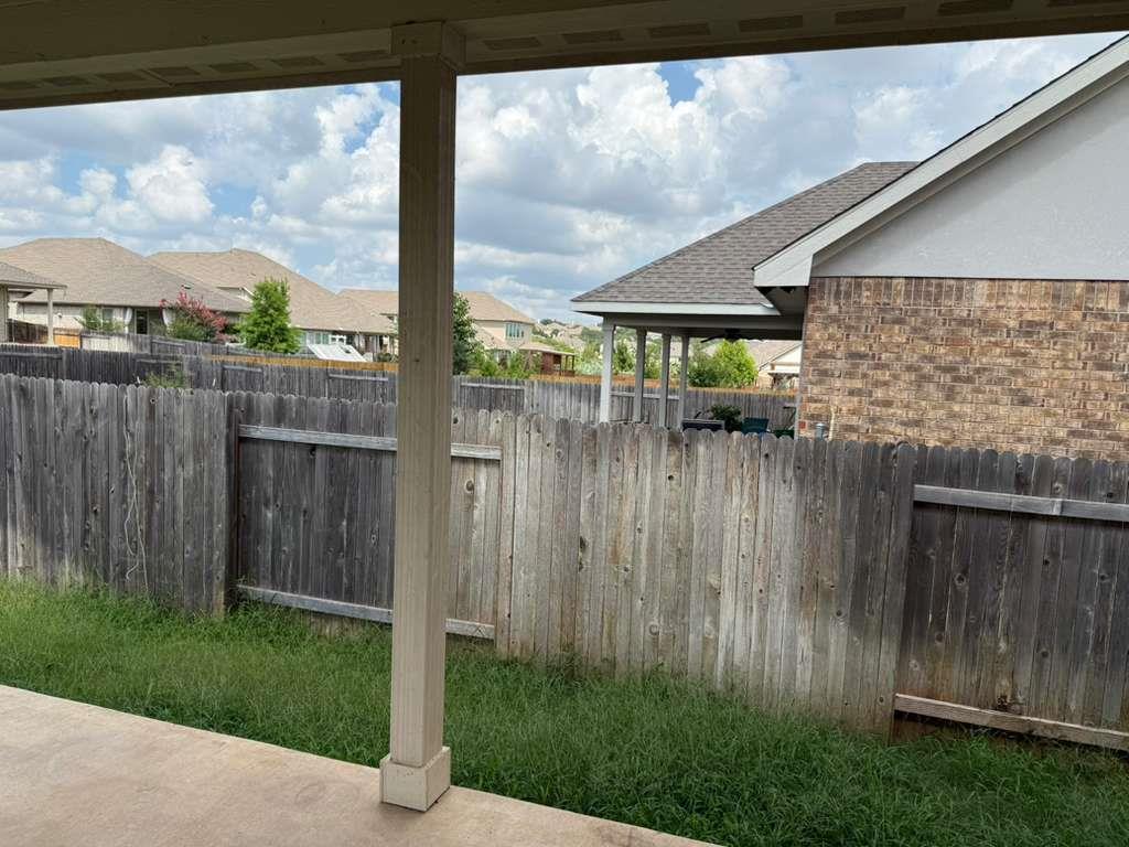 141 Seminole Dr Property Photo 27