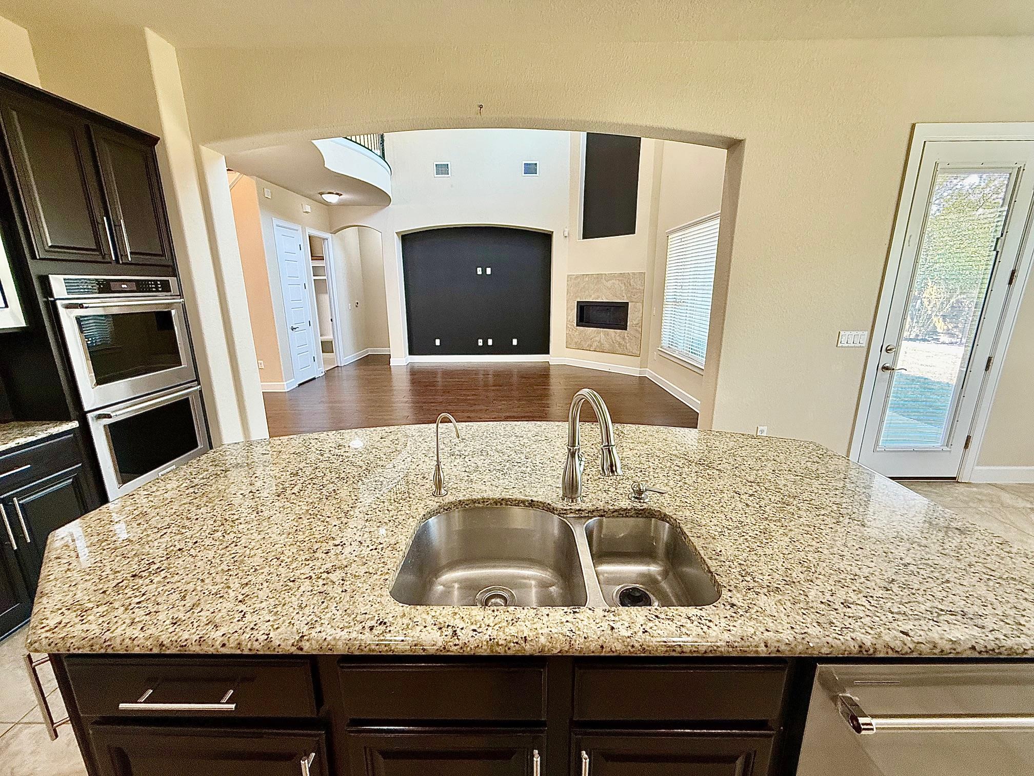 9605 Brians Path Property Photo 5