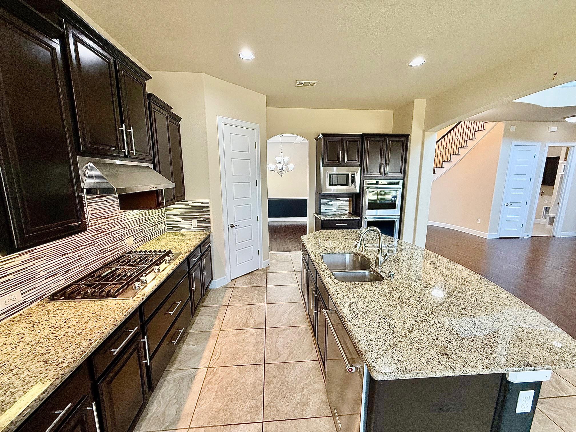 9605 Brians Path Property Photo 6