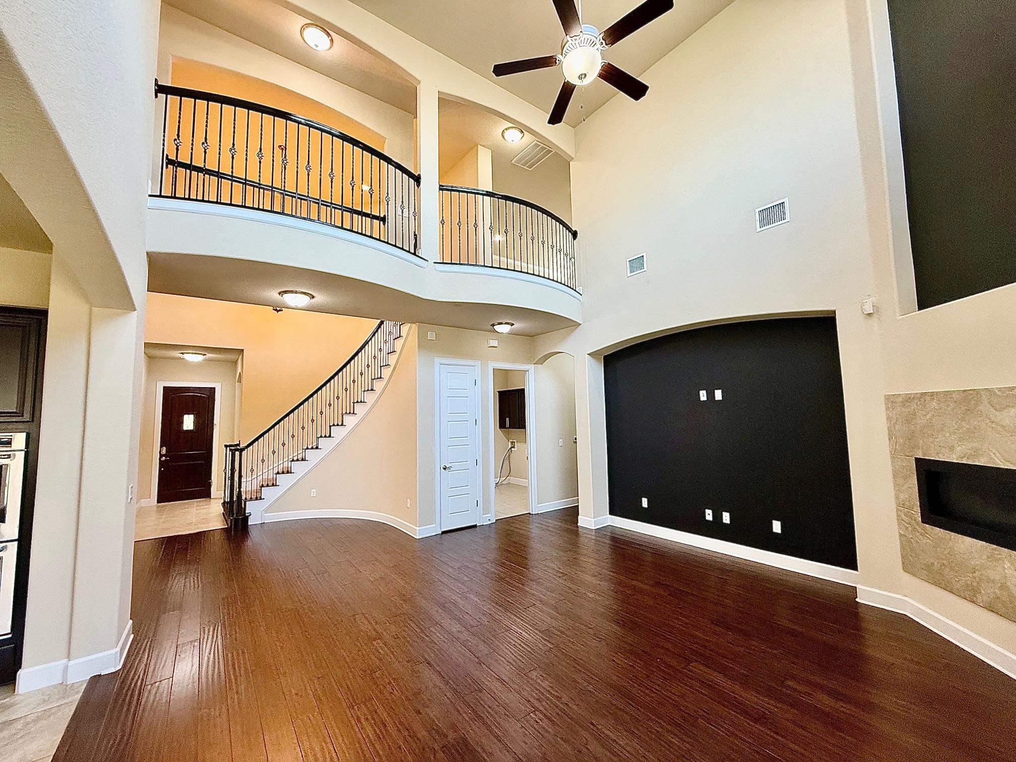 9605 Brians Path Property Photo 8