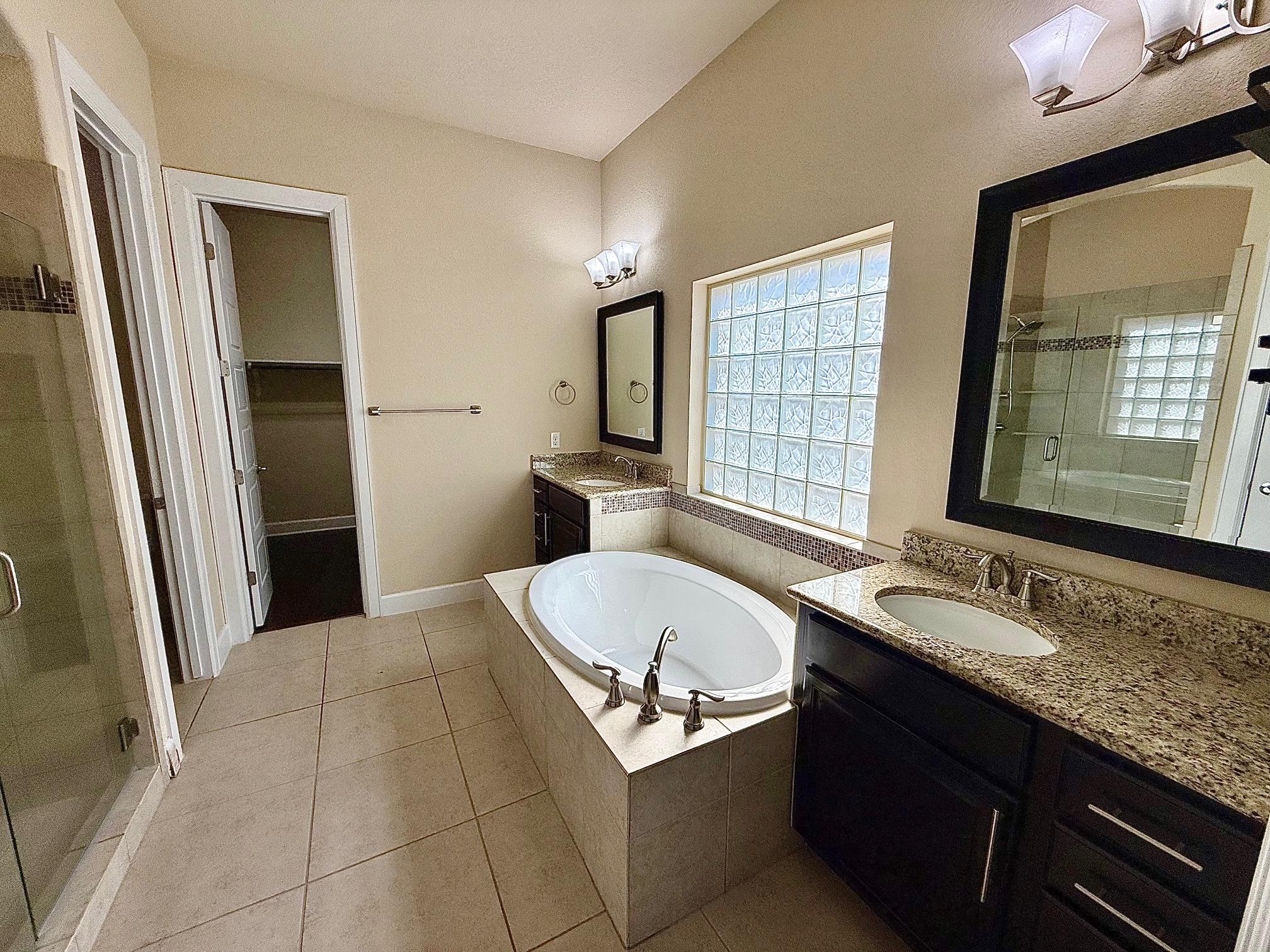 9605 Brians Path Property Photo 17