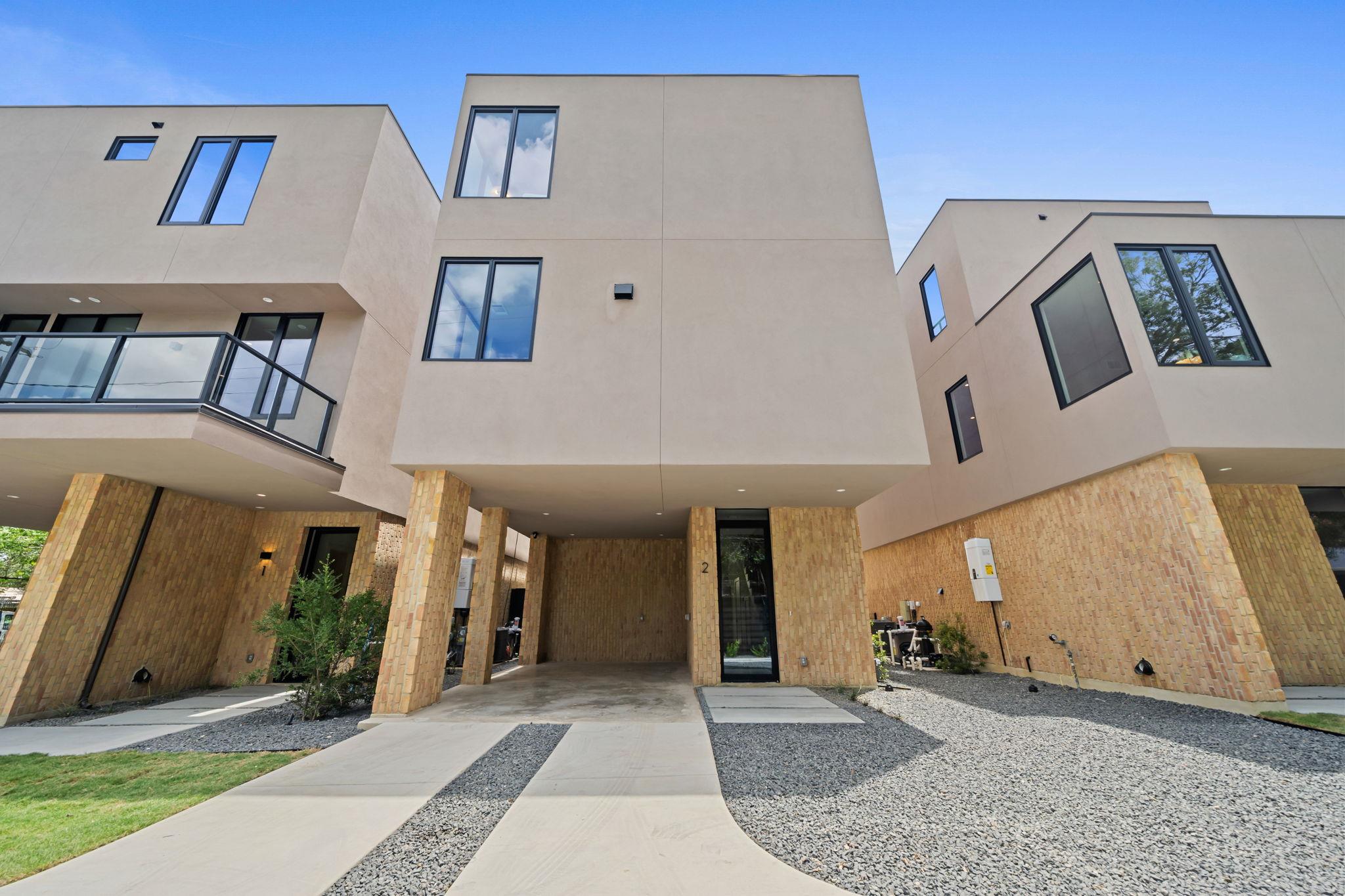 1403 Barton Hills Dr #2 Property Photo 2