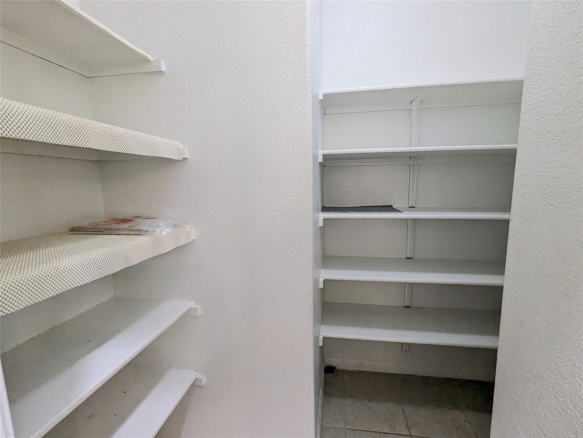 3240 E Whitestone Blvd #37 Property Photo 12