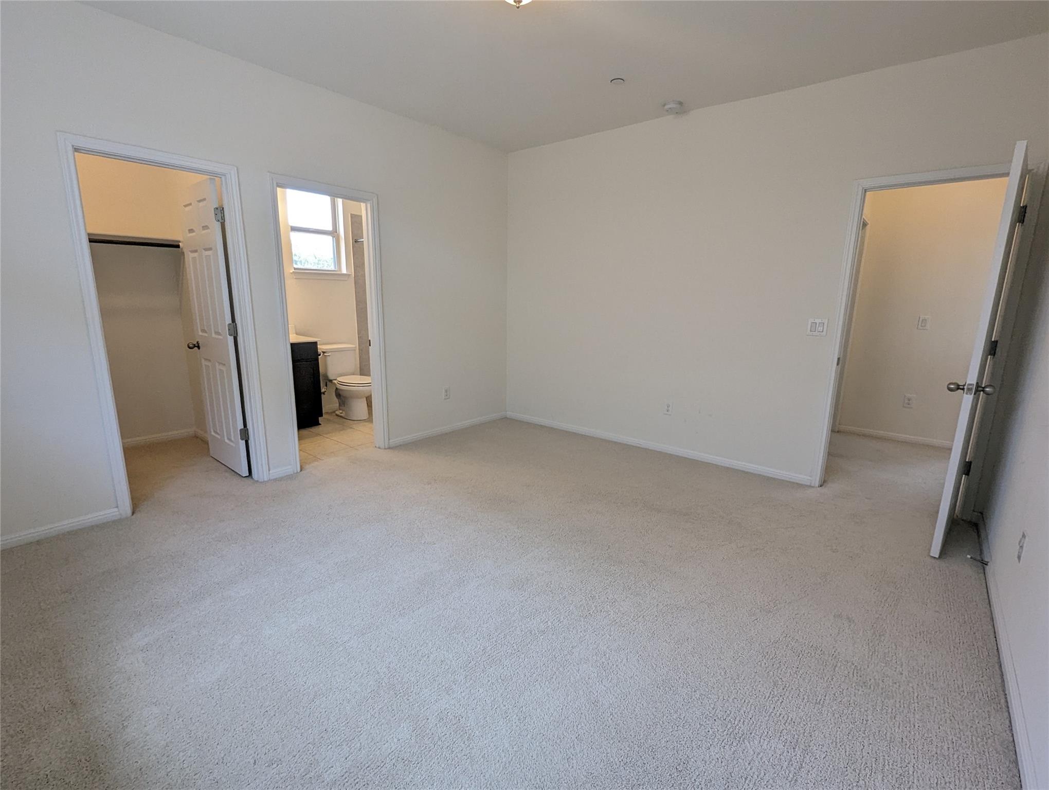 3240 E Whitestone Blvd #37 Property Photo 34