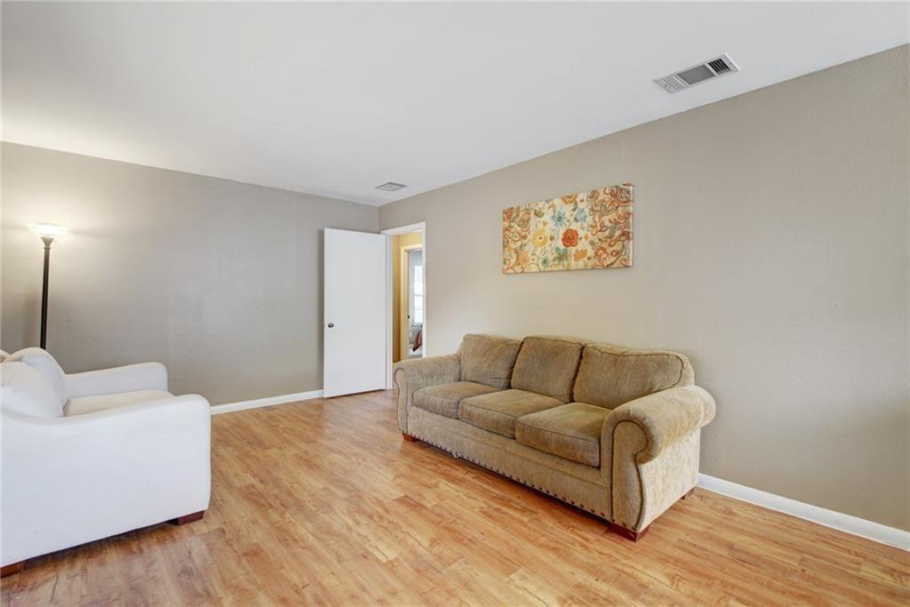 507 Bellevue Pl #a Property Photo 8