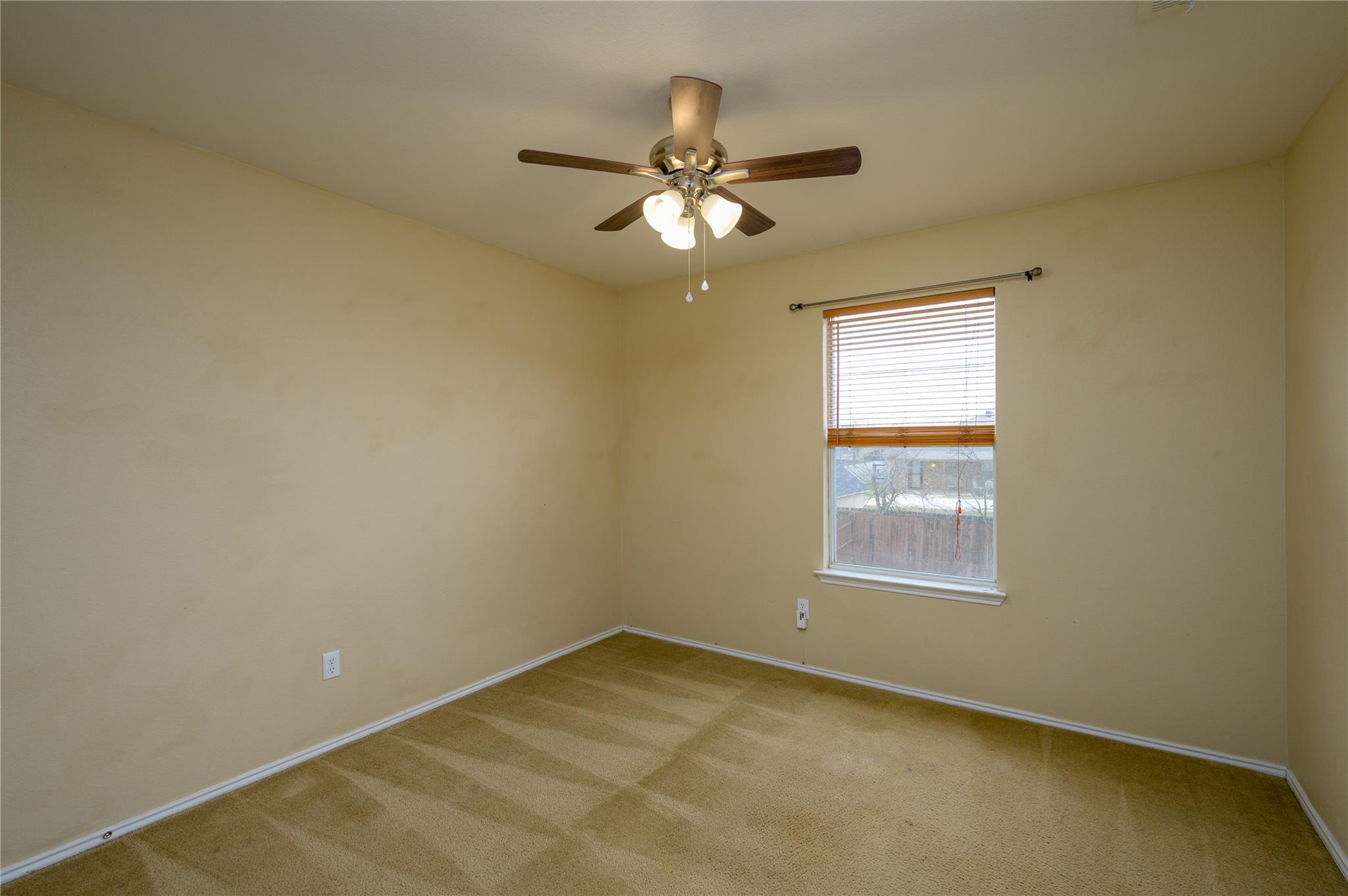 605 Draco Dr Property Photo 17