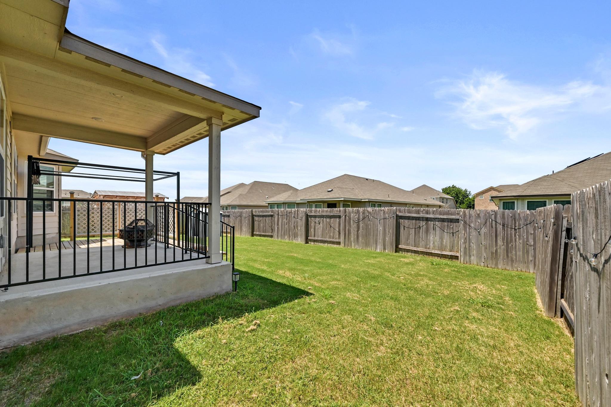 114 Grasslands Trl Property Photo 32