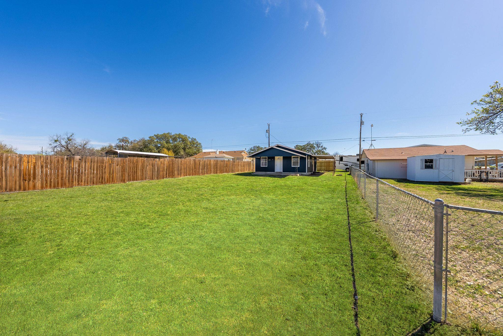3502 Sagebrush Trl Property Photo 6