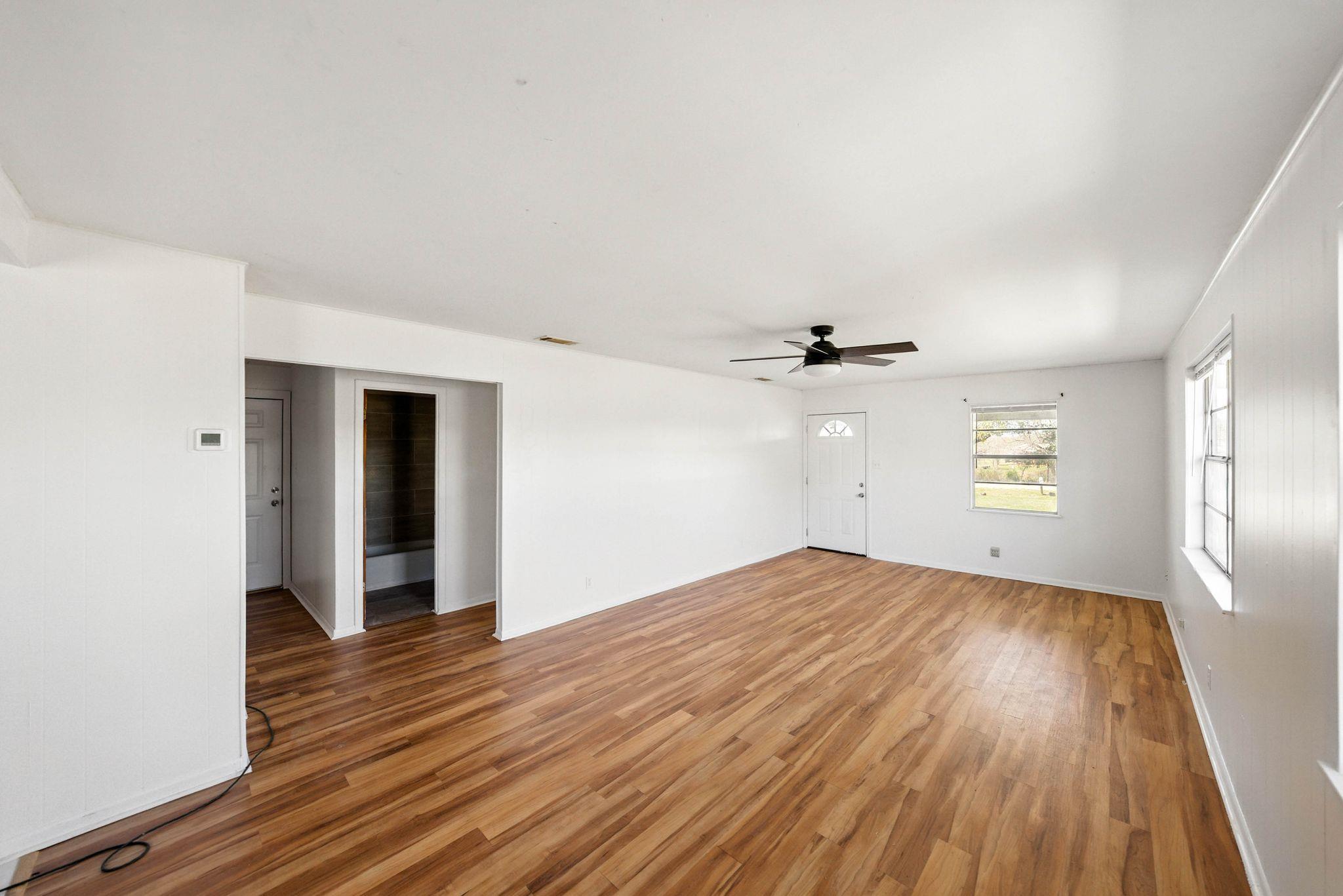 3502 Sagebrush Trl Property Photo 9