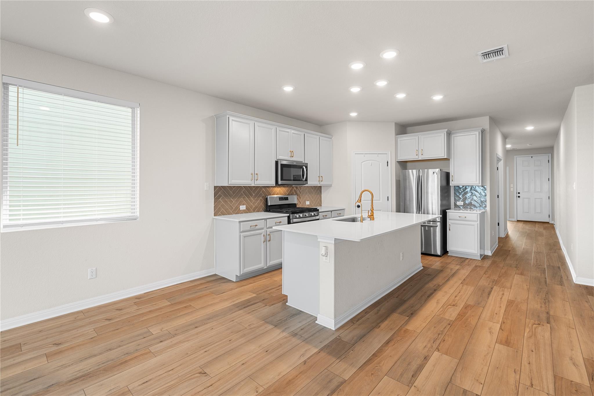 807 Gray Fox Loop Property Photo 10