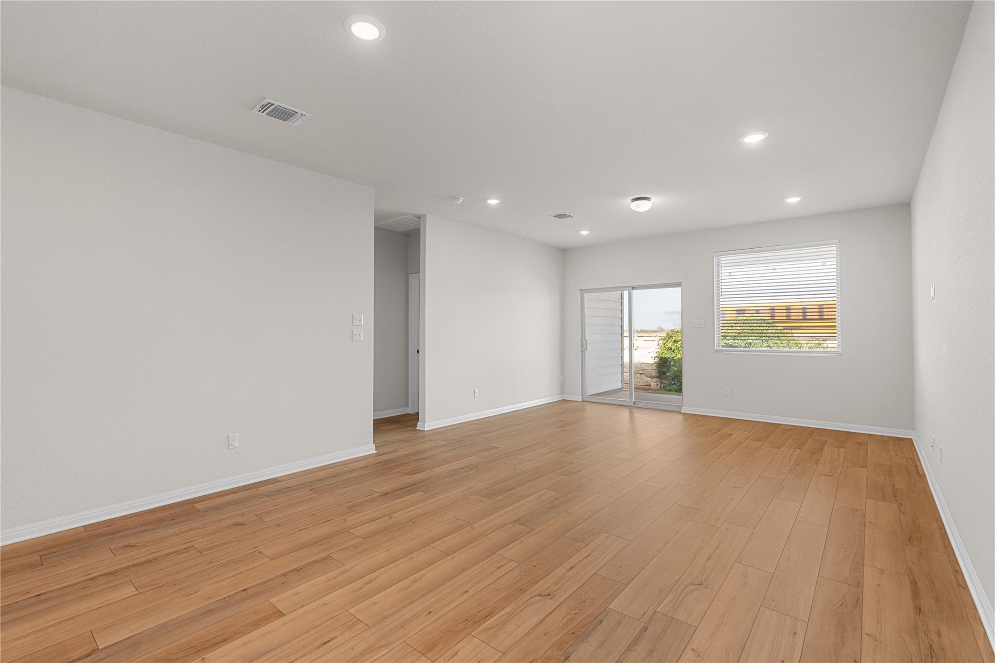 807 Gray Fox Loop Property Photo 15