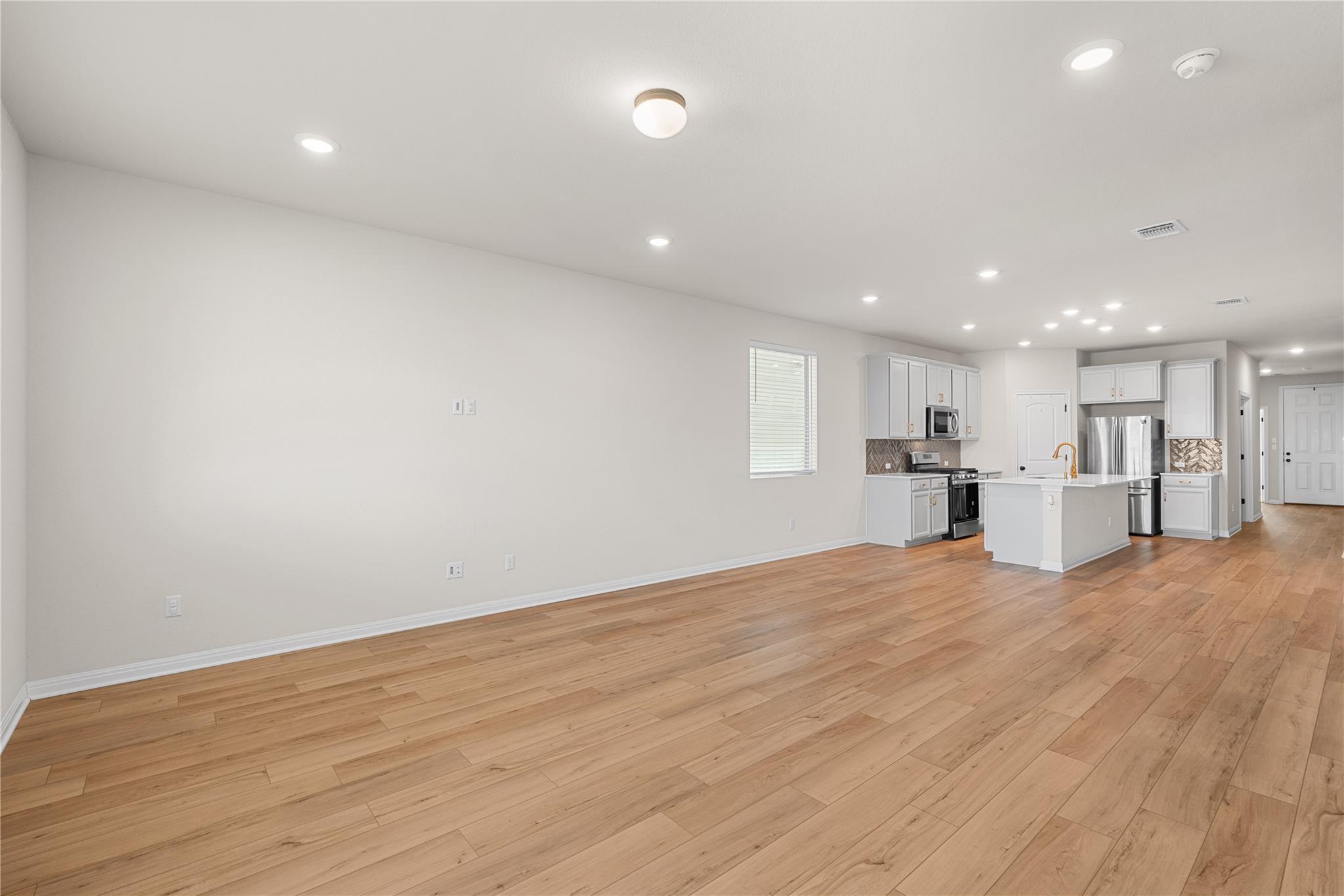807 Gray Fox Loop Property Photo 16