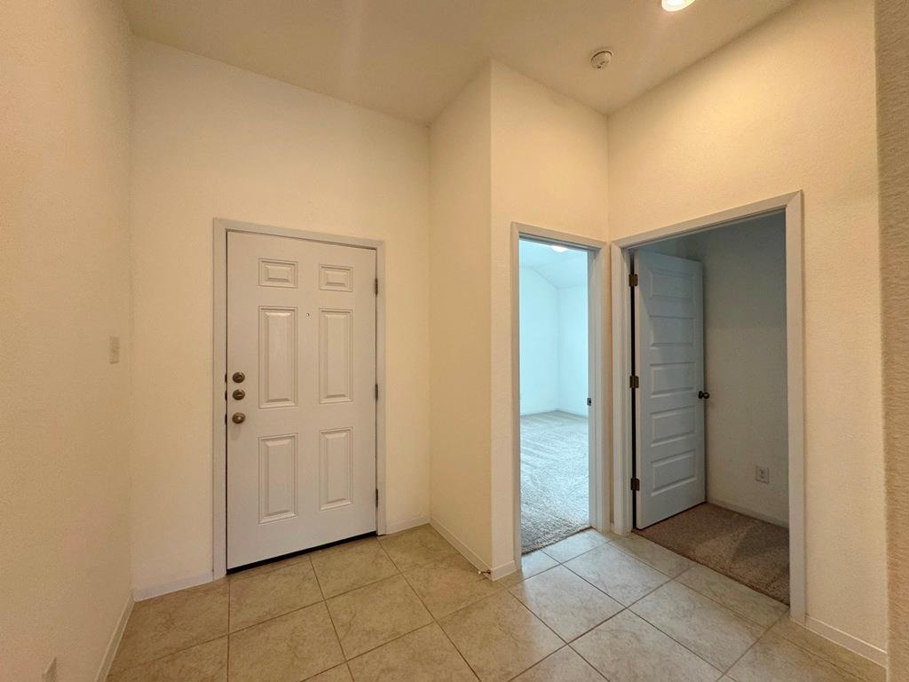 106 Watercourse Way Property Photo 3