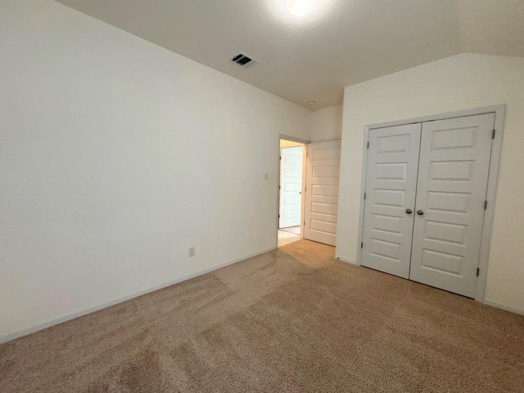 106 Watercourse Way Property Photo 10