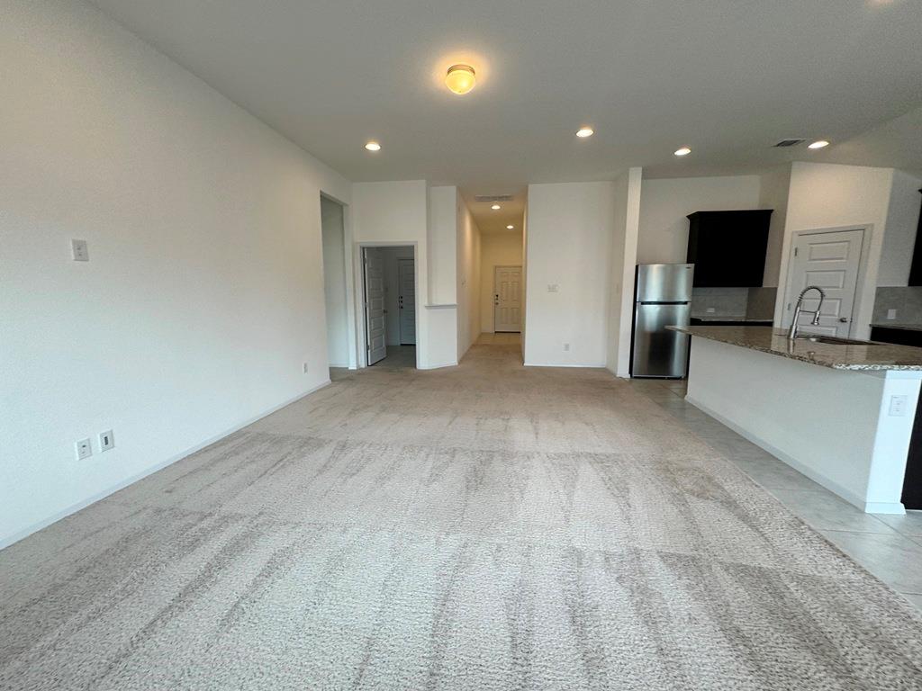 106 Watercourse Way Property Photo 17