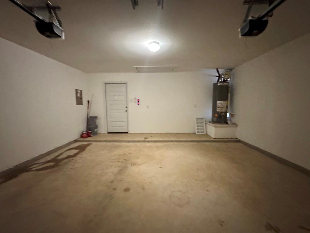 106 Watercourse Way Property Photo 35