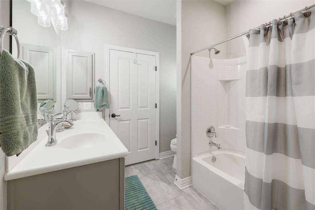302 Capote Peak Dr Property Photo 22