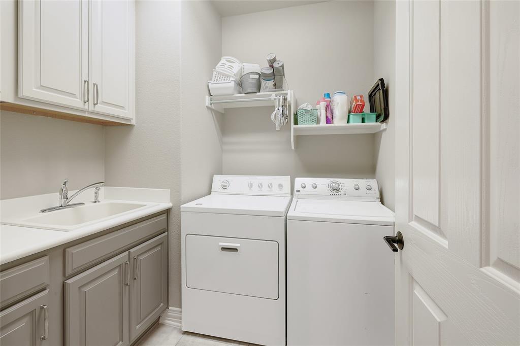 302 Capote Peak Dr Property Photo 27