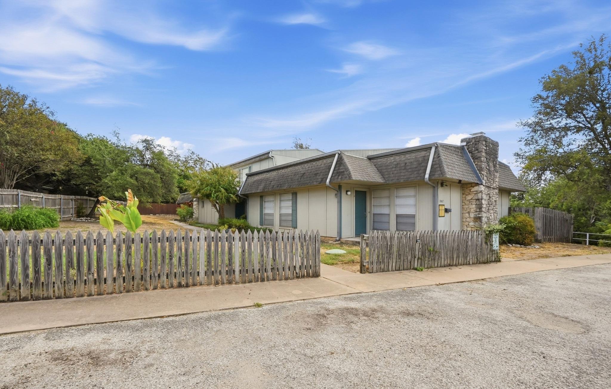 807 Castle Ridge Rd #c Property Photo 6