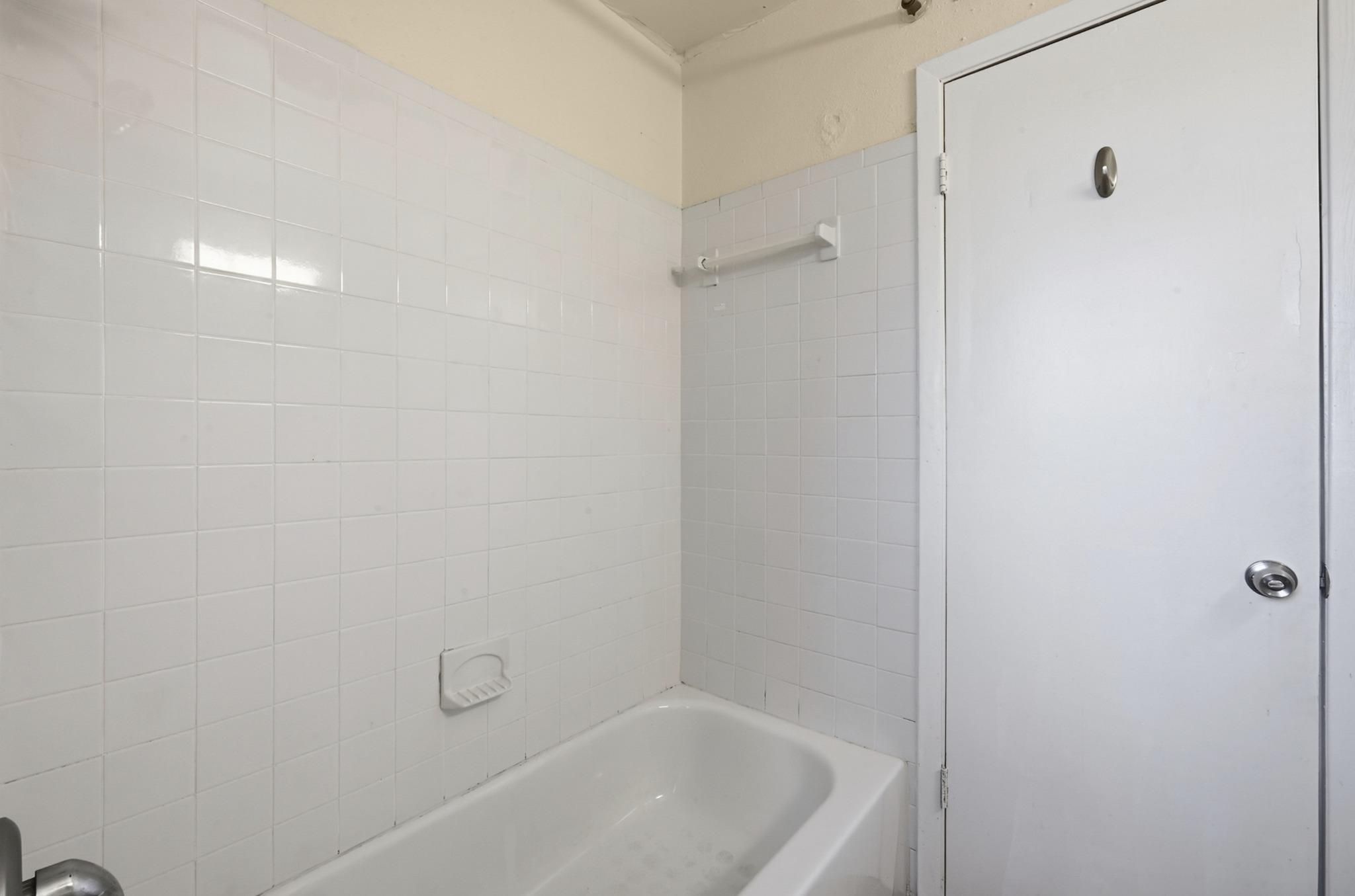 807 Castle Ridge Rd #c Property Photo 21