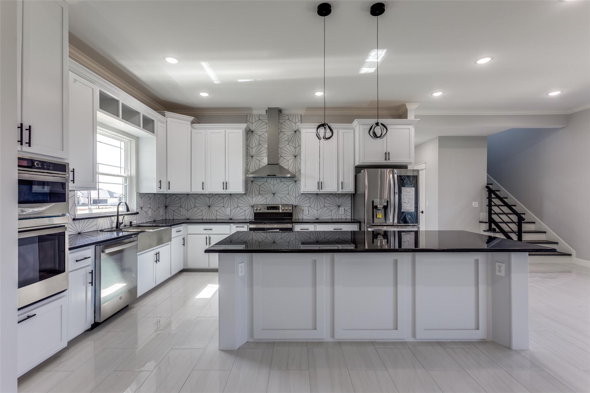 485 Post Oak Property Photo 3