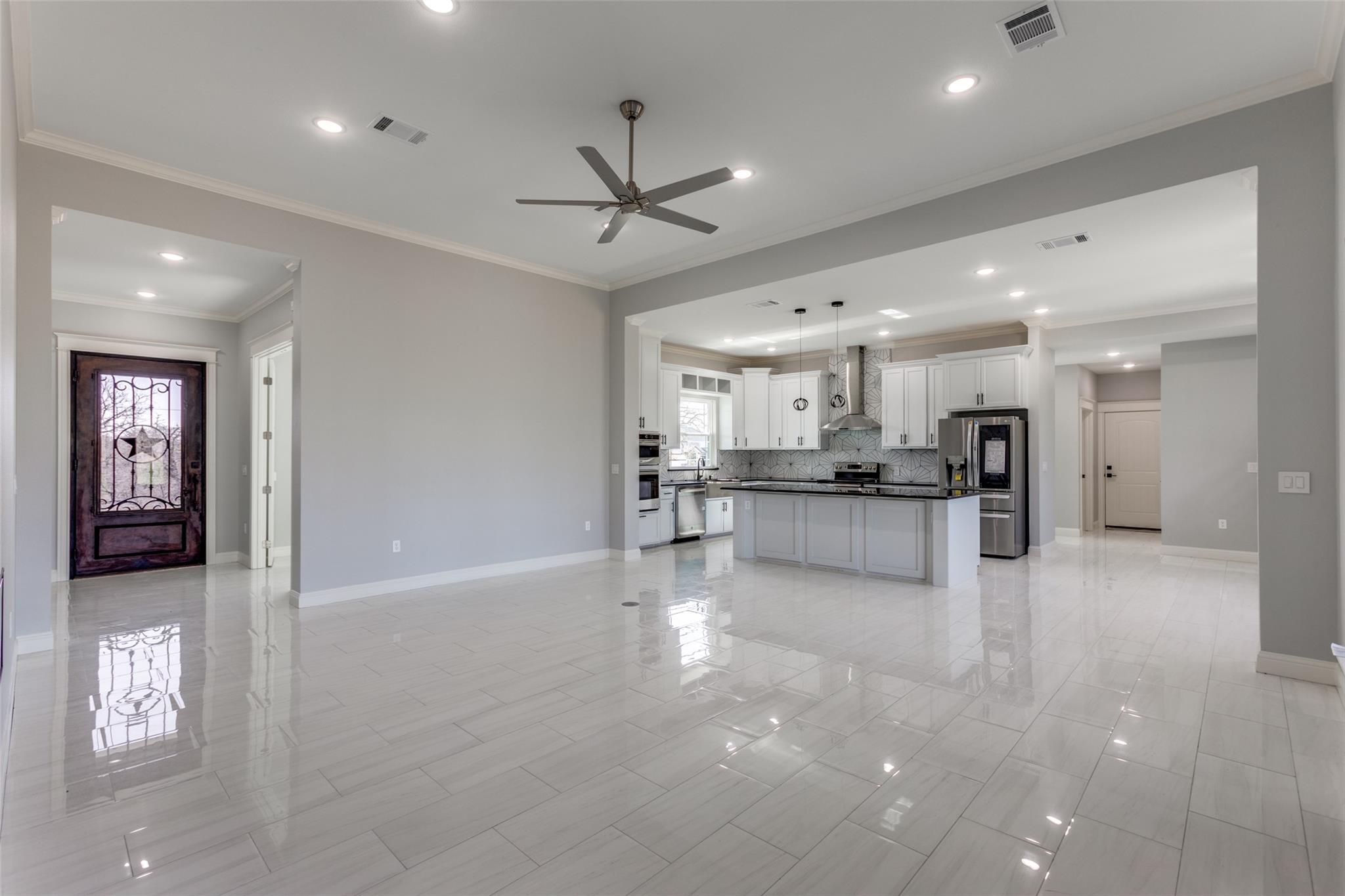 485 Post Oak Property Photo 11