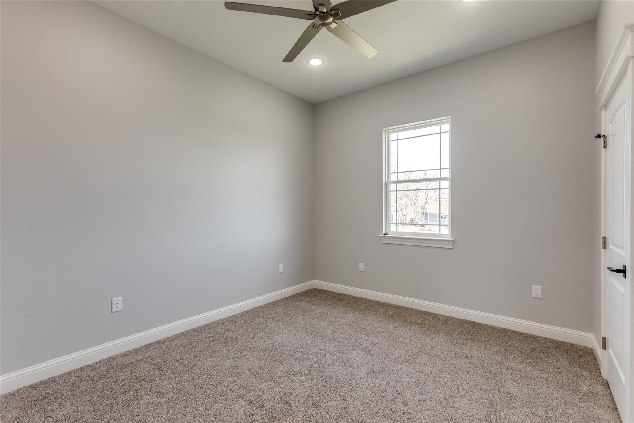 485 Post Oak Property Photo 20