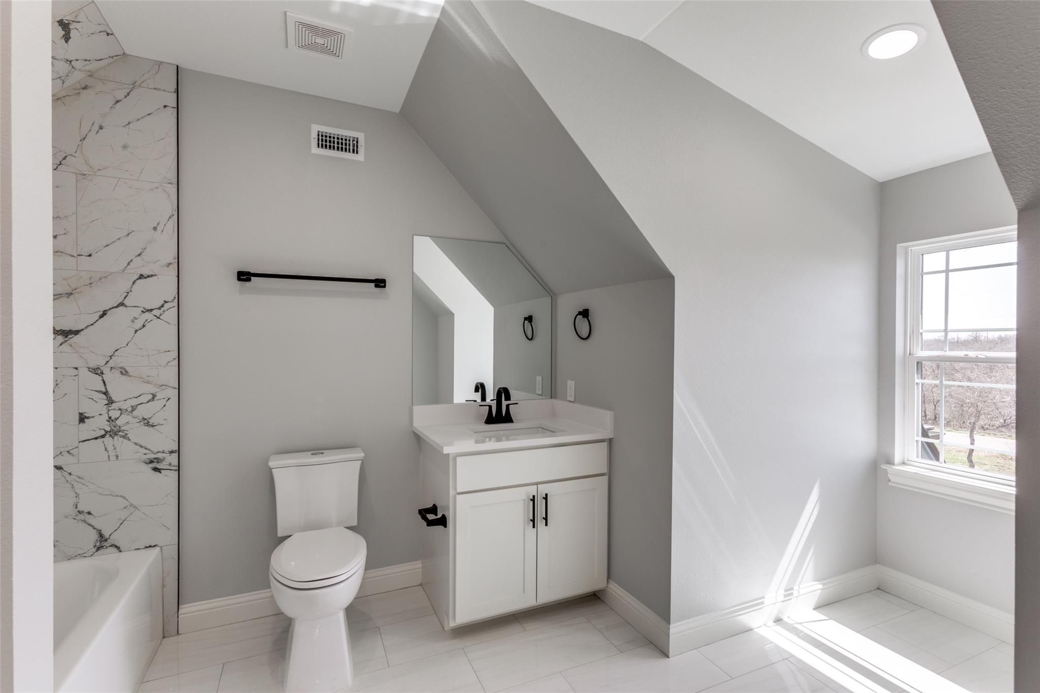 485 Post Oak Property Photo 27