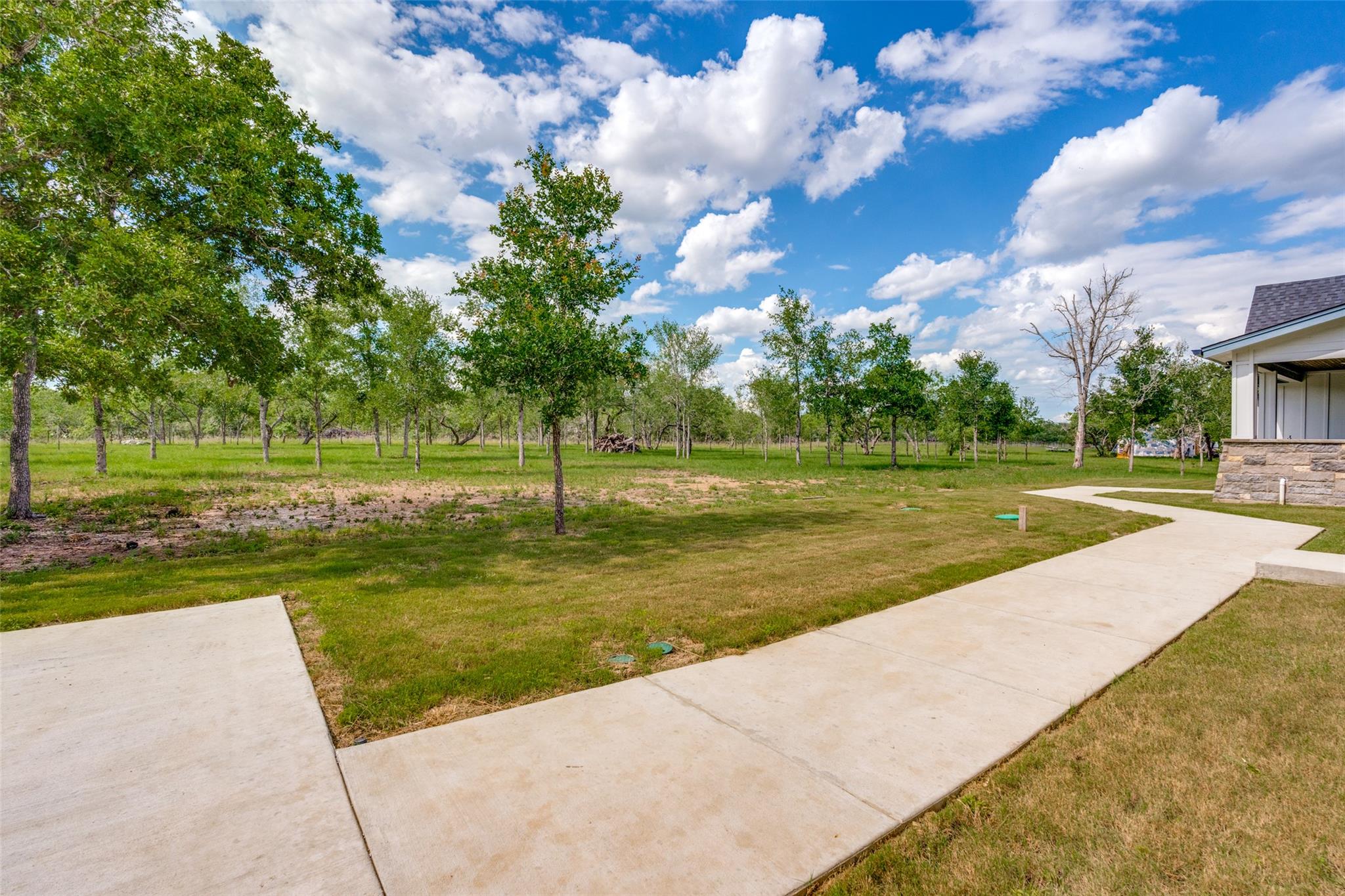 485 Post Oak Property Photo 31