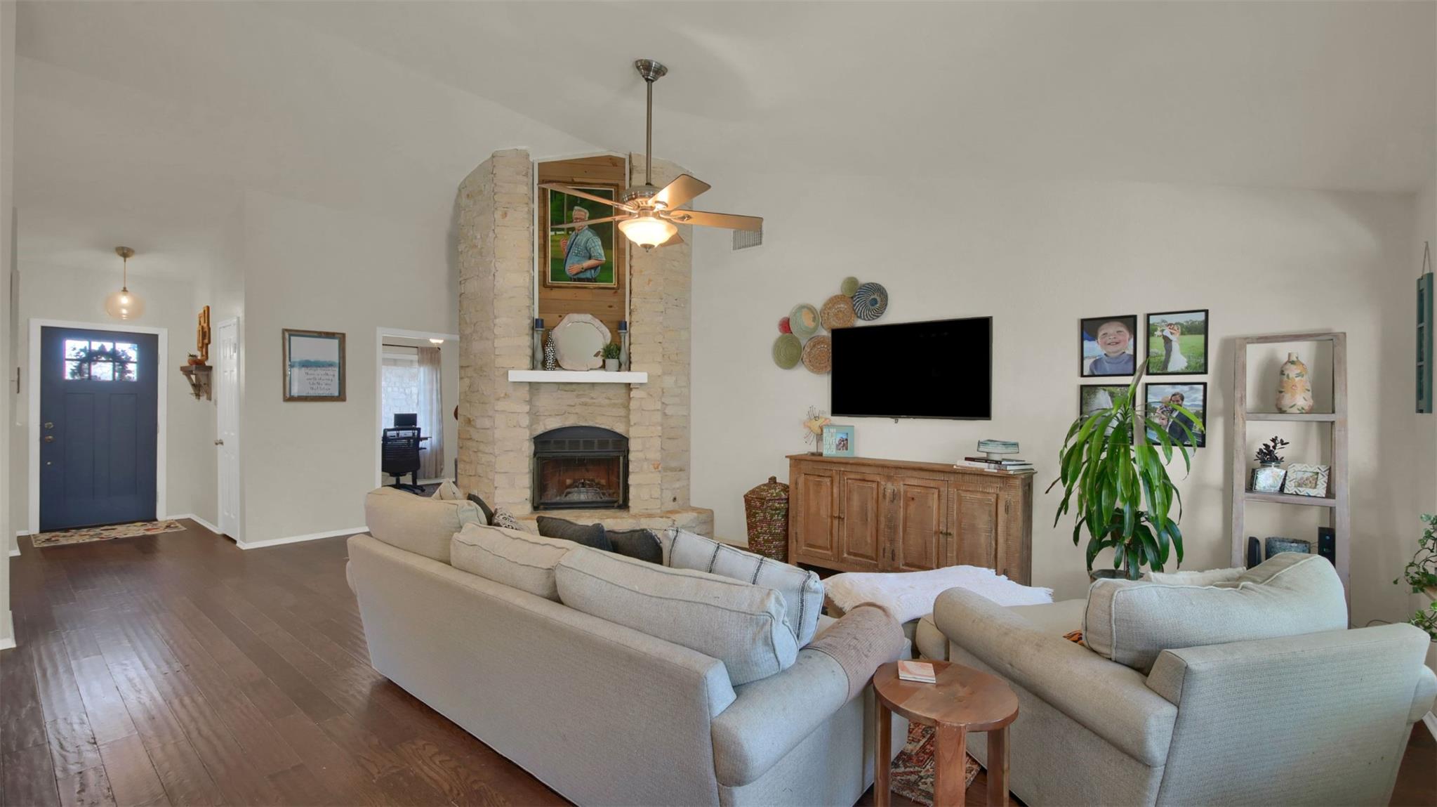 6501 Colina Ln Property Photo 10