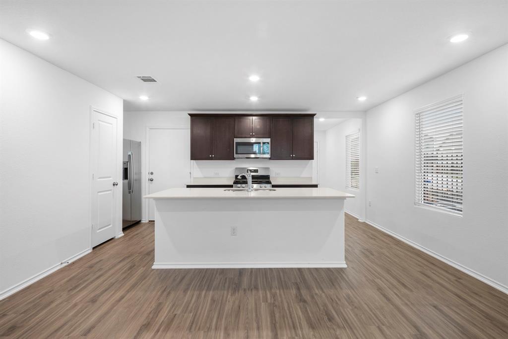 7136 Spotted Leaf Way Property Photo 1