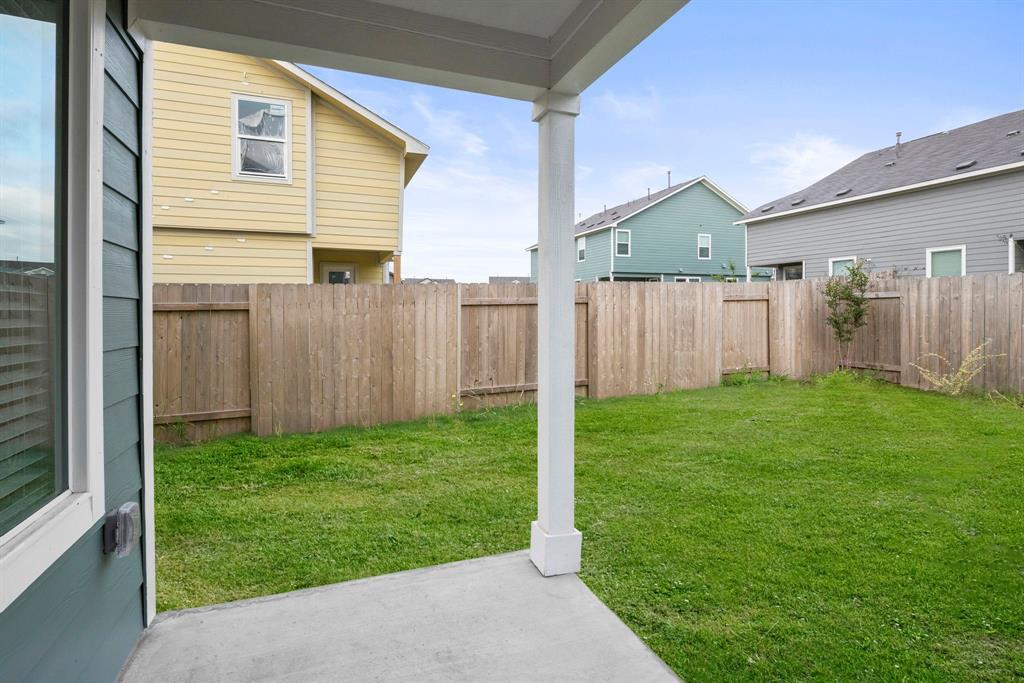7136 Spotted Leaf Way Property Photo 17