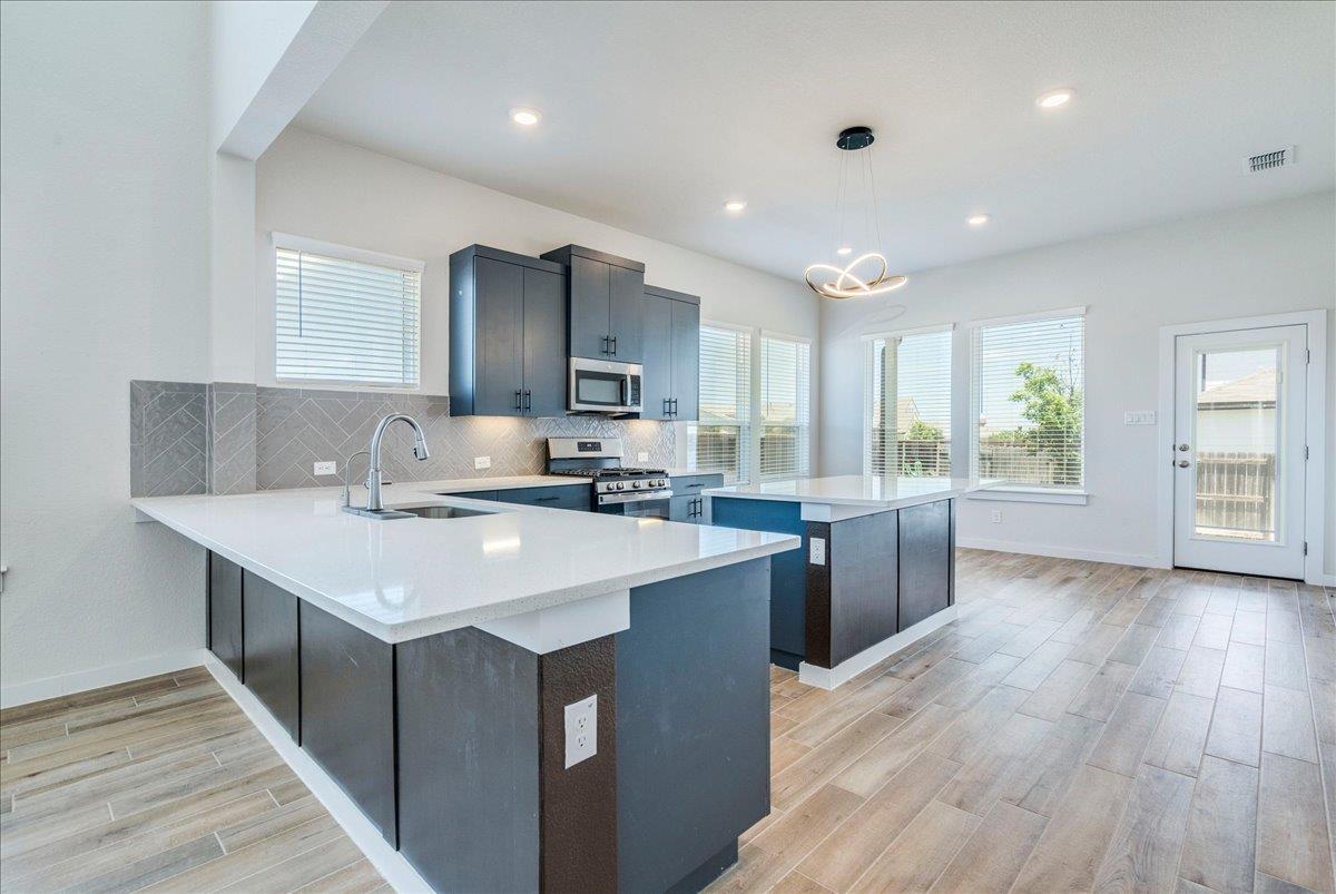 121 Camino Verde None Property Photo 3
