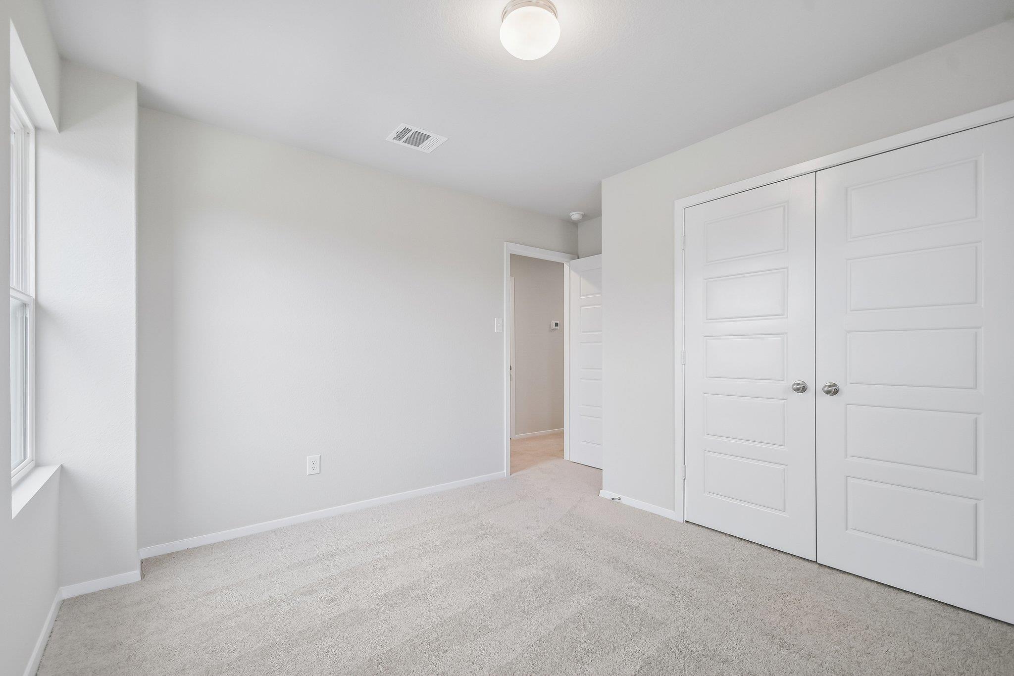 383 Jade St Property Photo 20