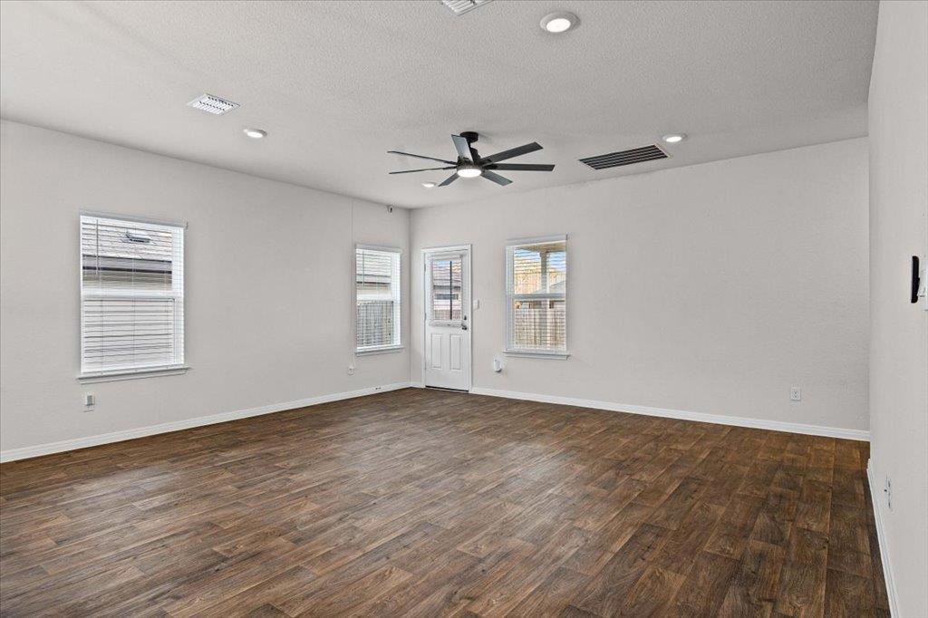 20221 Heinrich Ln Property Photo 13