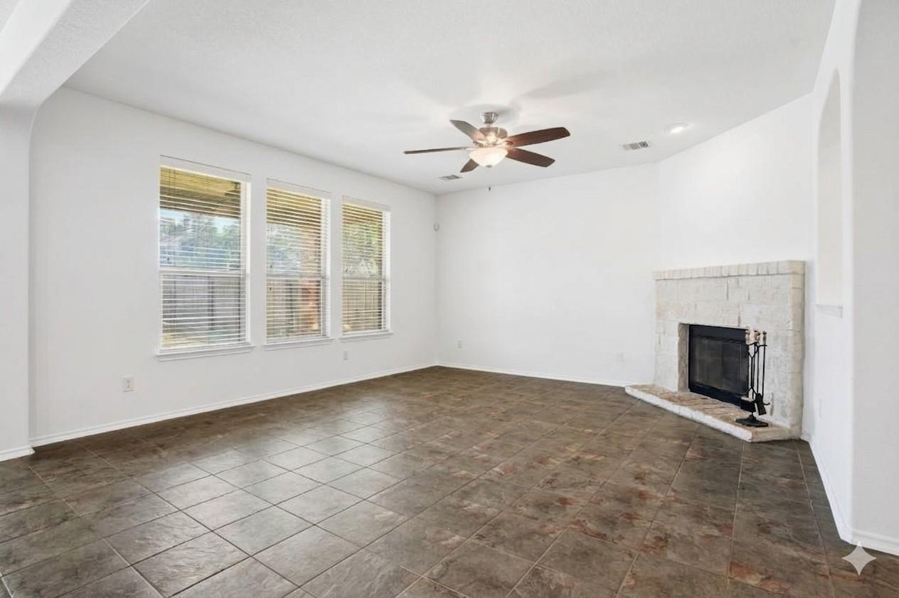 1720 Bovina Dr Property Photo 8