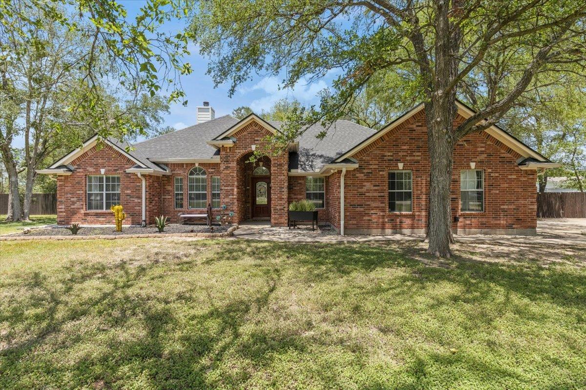 104 Spring Branch Br Property Photo 1