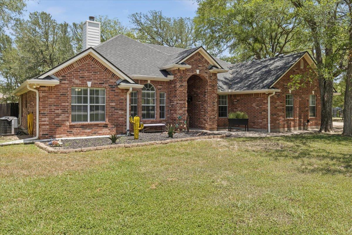 104 Spring Branch Br Property Photo 2