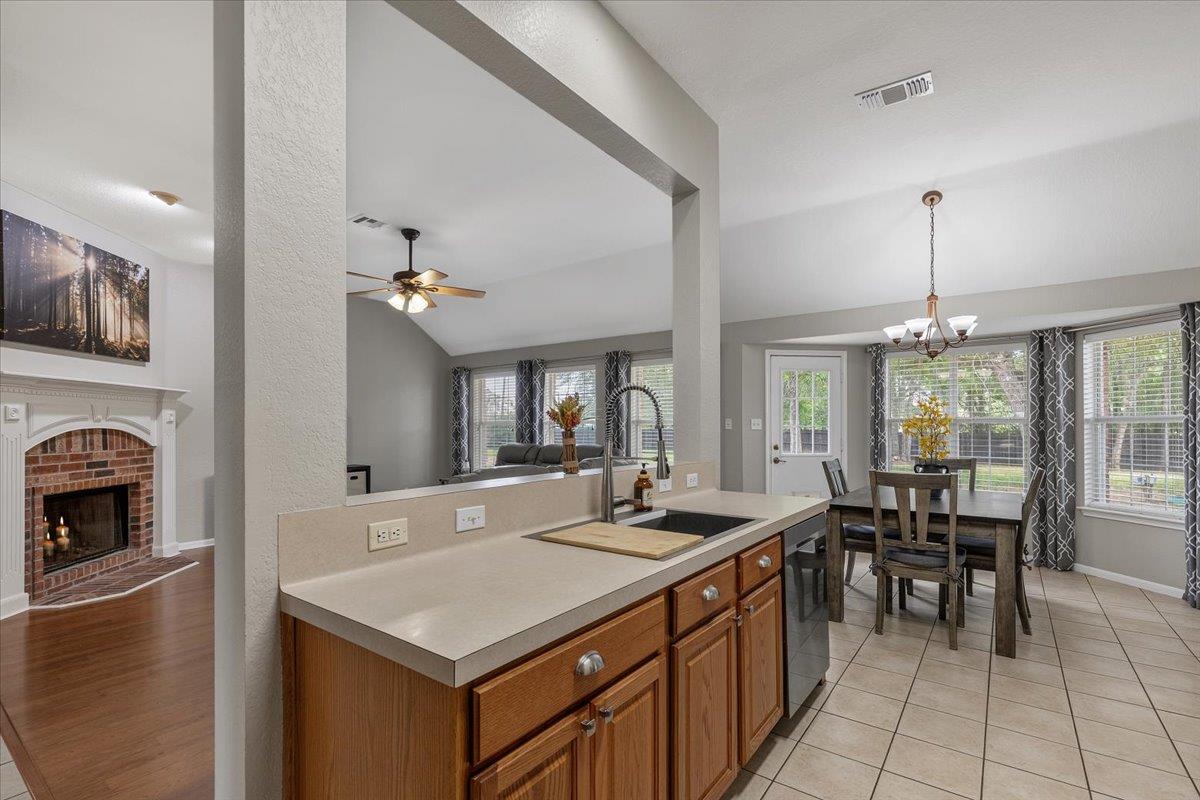 104 Spring Branch Br Property Photo 11
