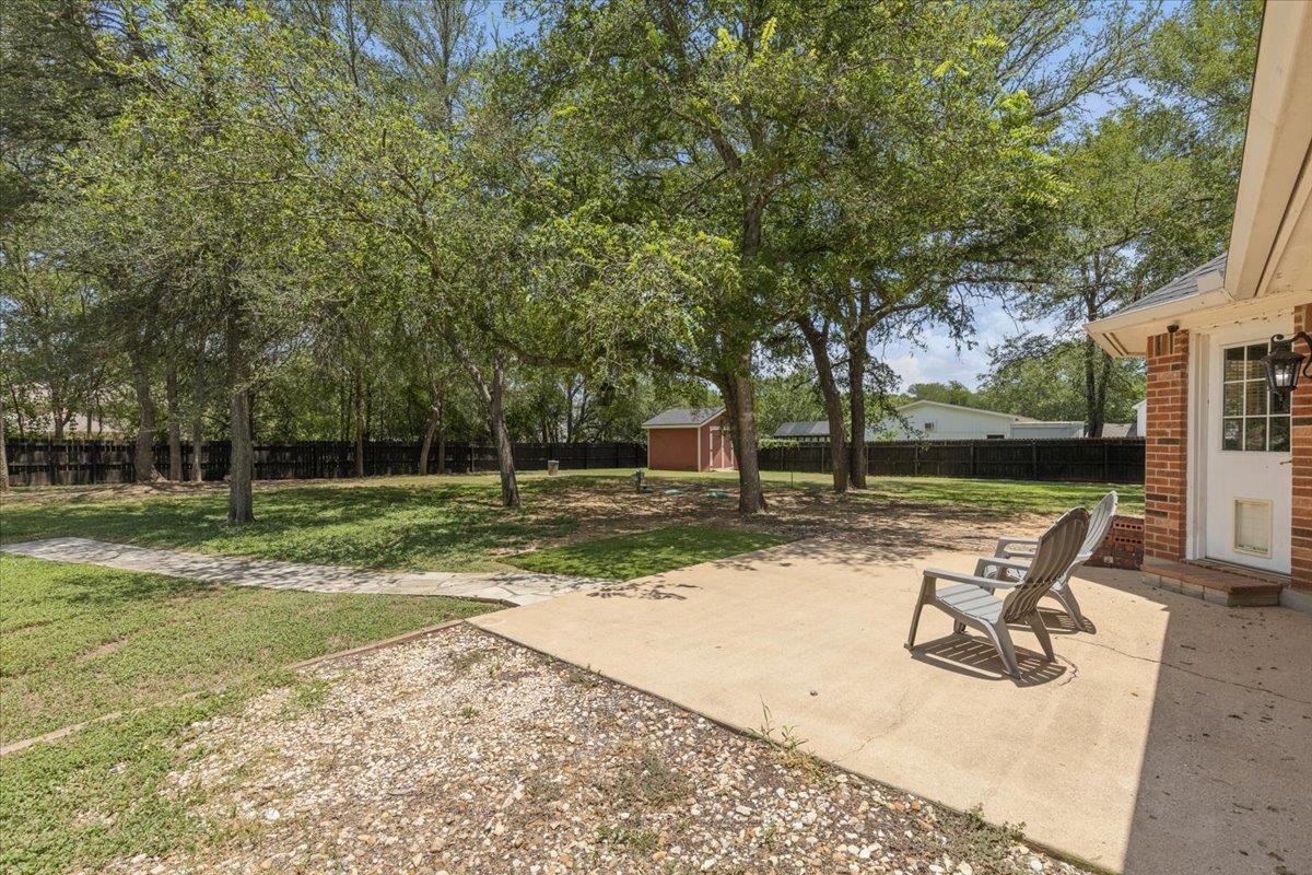 104 Spring Branch Br Property Photo 29