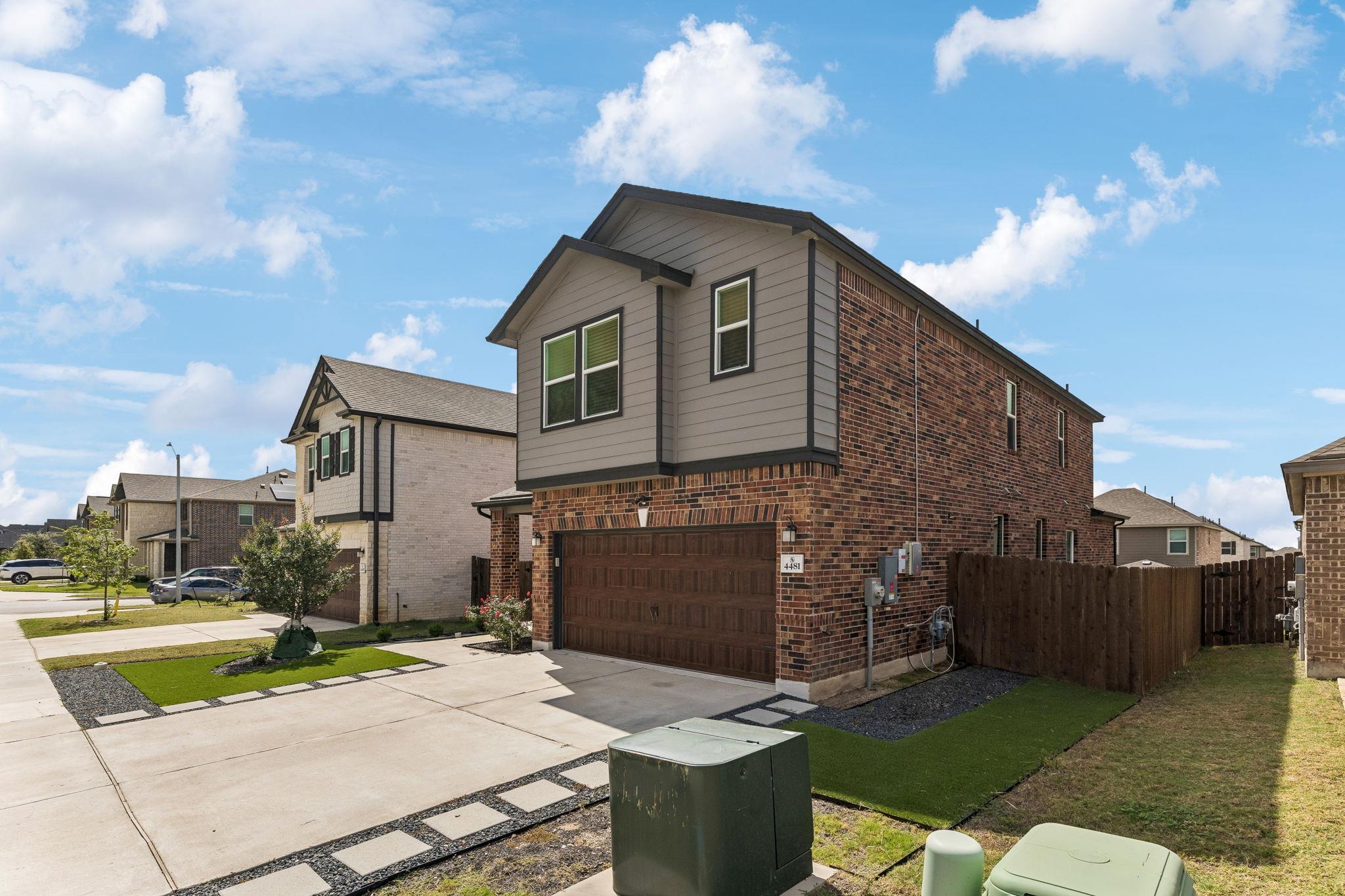 4481 Acerno St Property Photo 3
