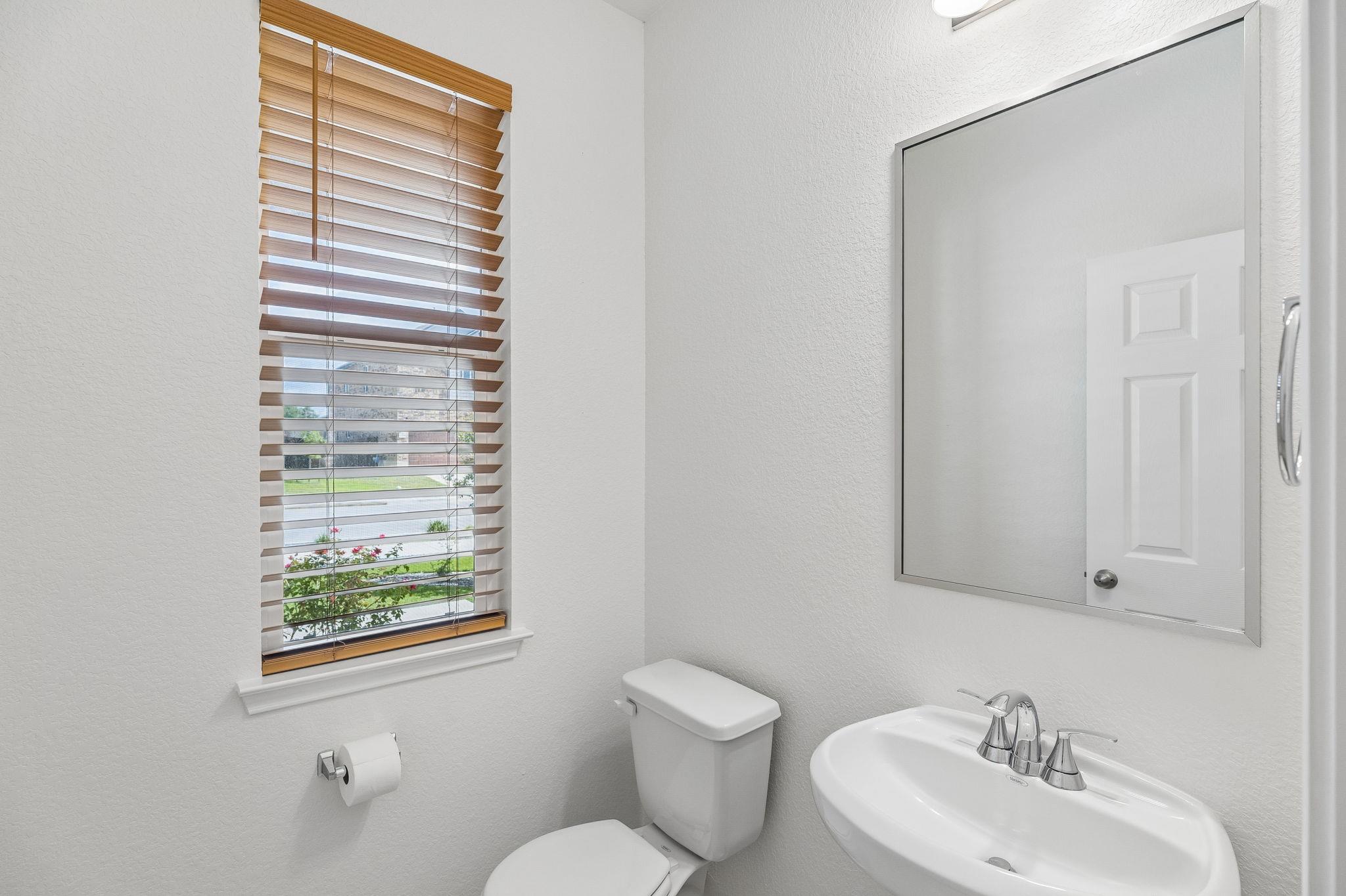 4481 Acerno St Property Photo 7