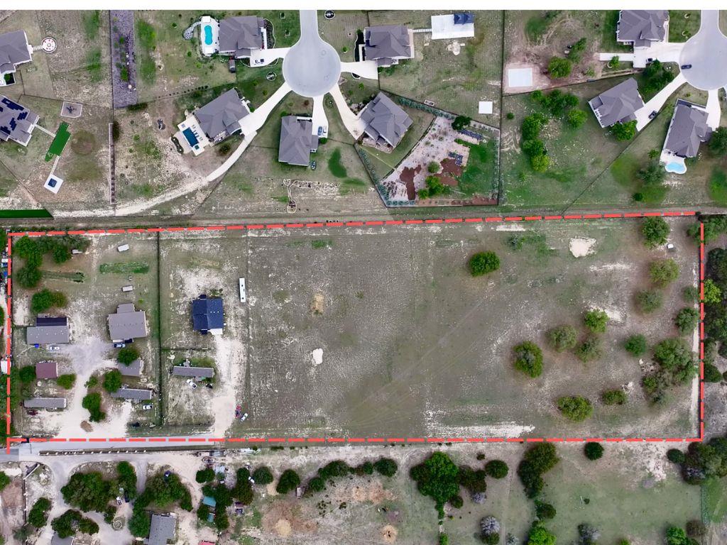 205 Montrose Dr Property Photo 2