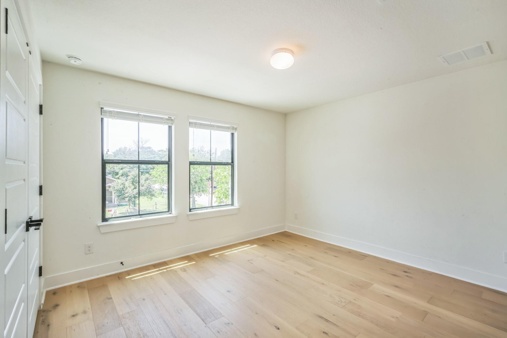 1701 S Pine St #a Property Photo 12